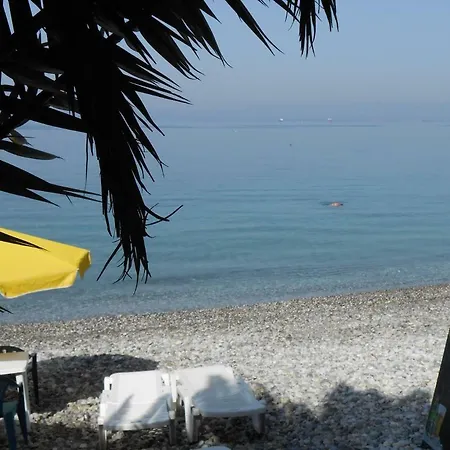 Horizon Aktaion Aparthotel 3*