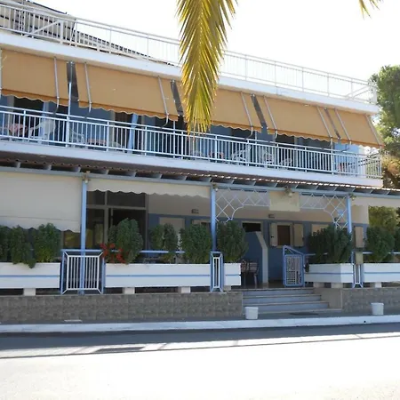 Aparthotel Horizon Aktaion 3*